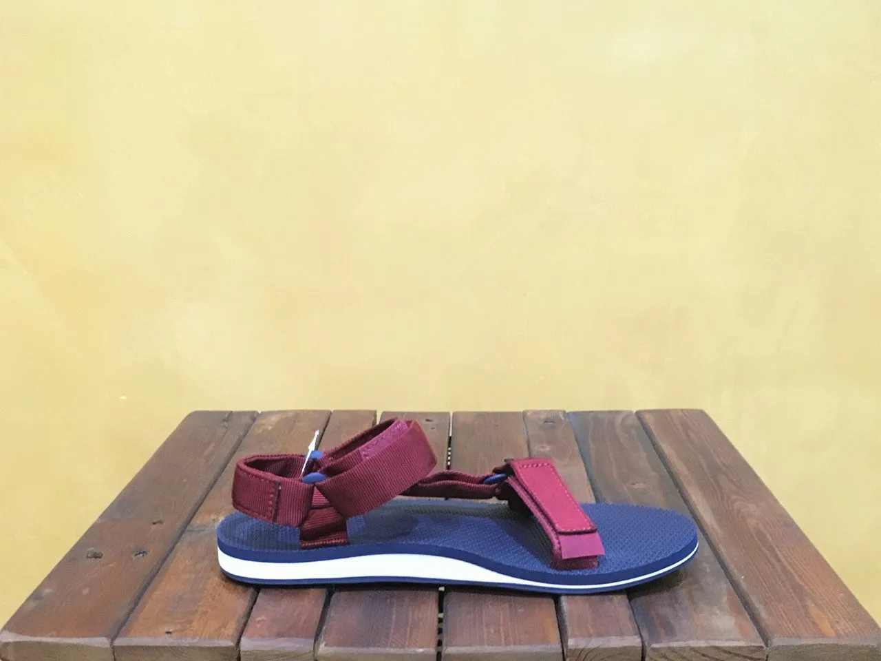 1004004 RRBL Teva Original Universal Sandal Rhubarb Blue