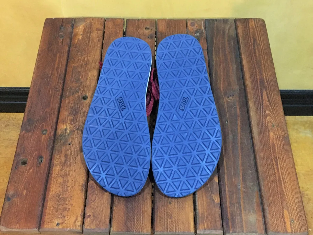 1004004 RRBL Teva Original Universal Sandal Rhubarb Blue