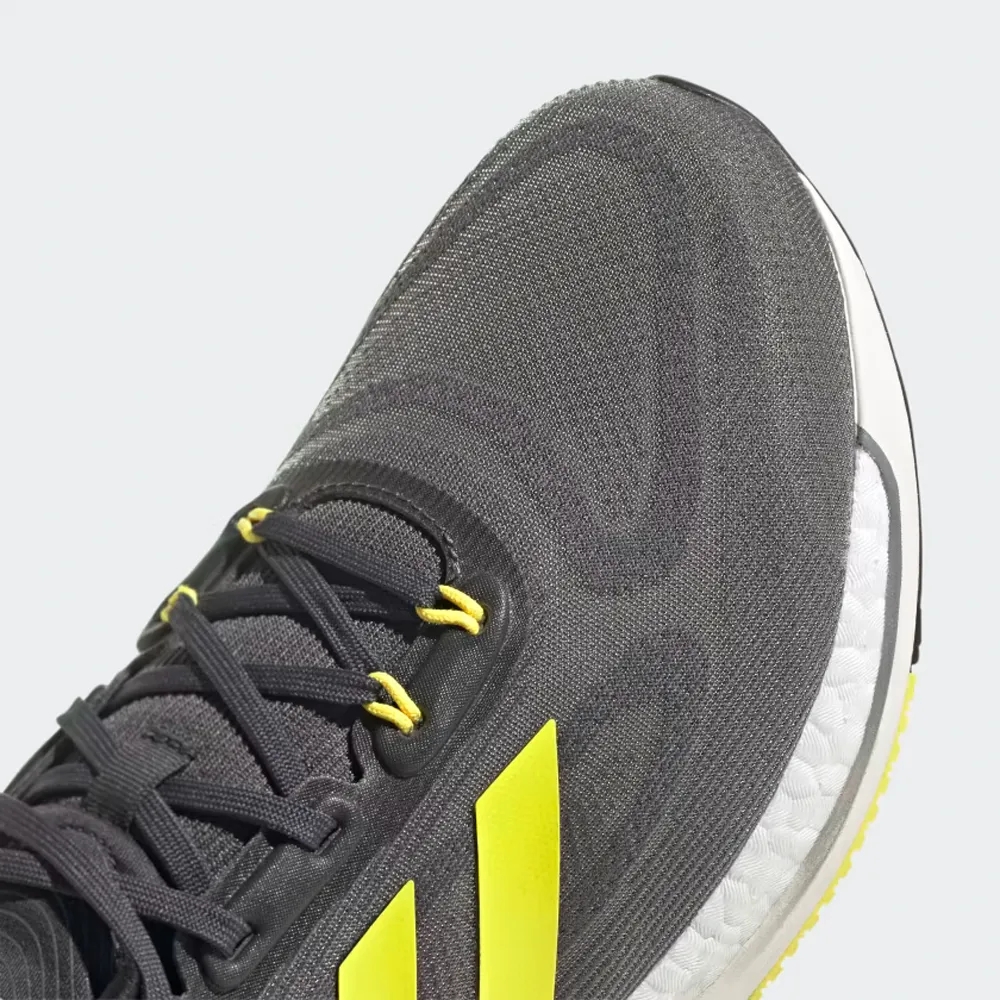 adidas Supernova  Trainers