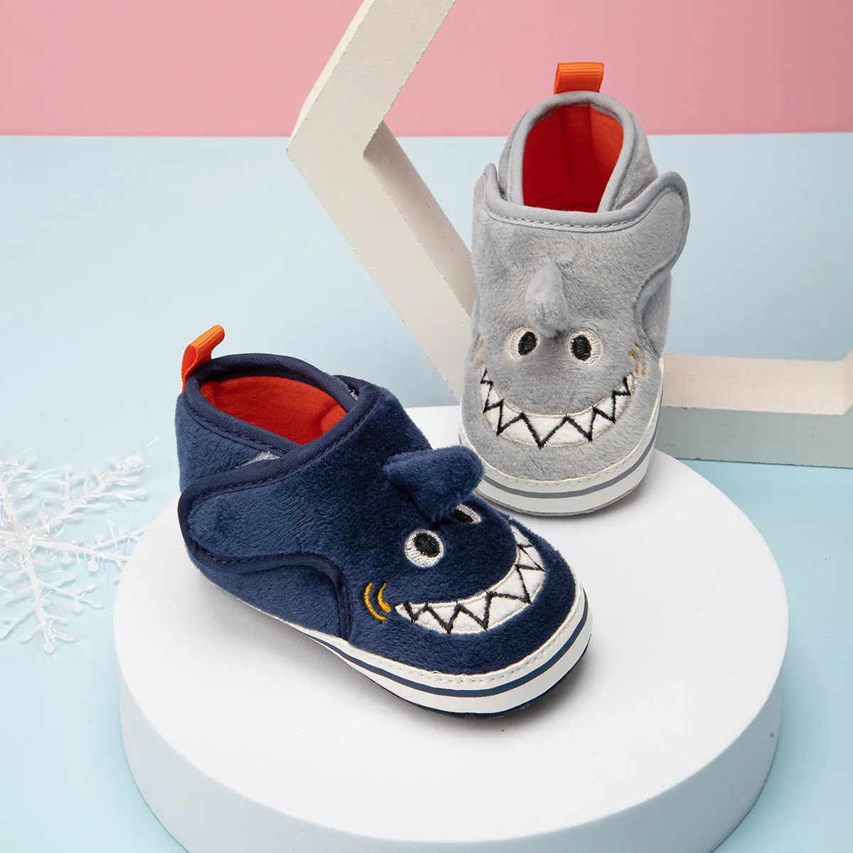 Baby Scuba Shoe: Shark Design