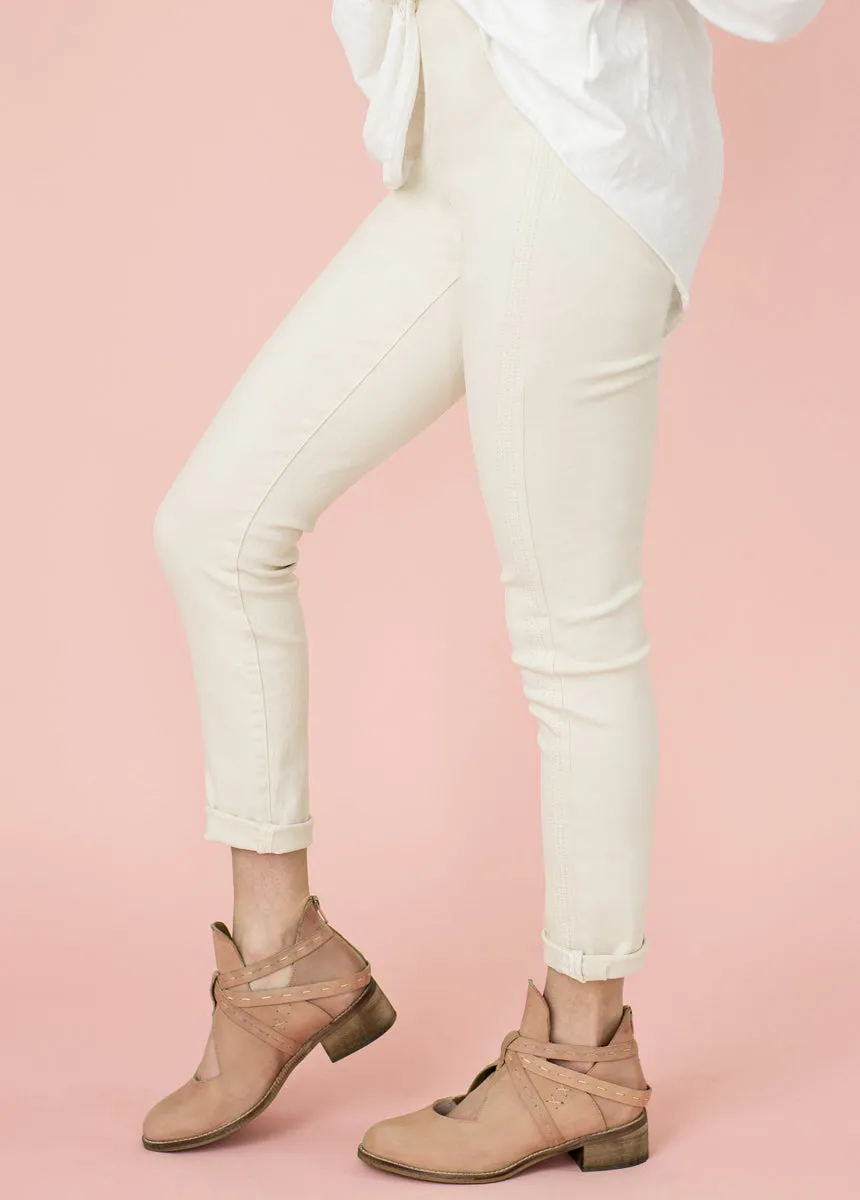 Brytny High-Waisted Denim in Ecru