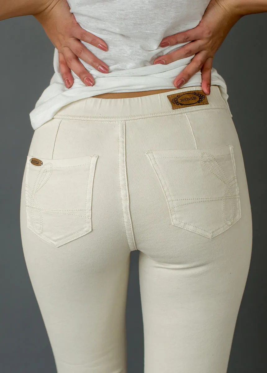 Brytny High-Waisted Denim in Ecru