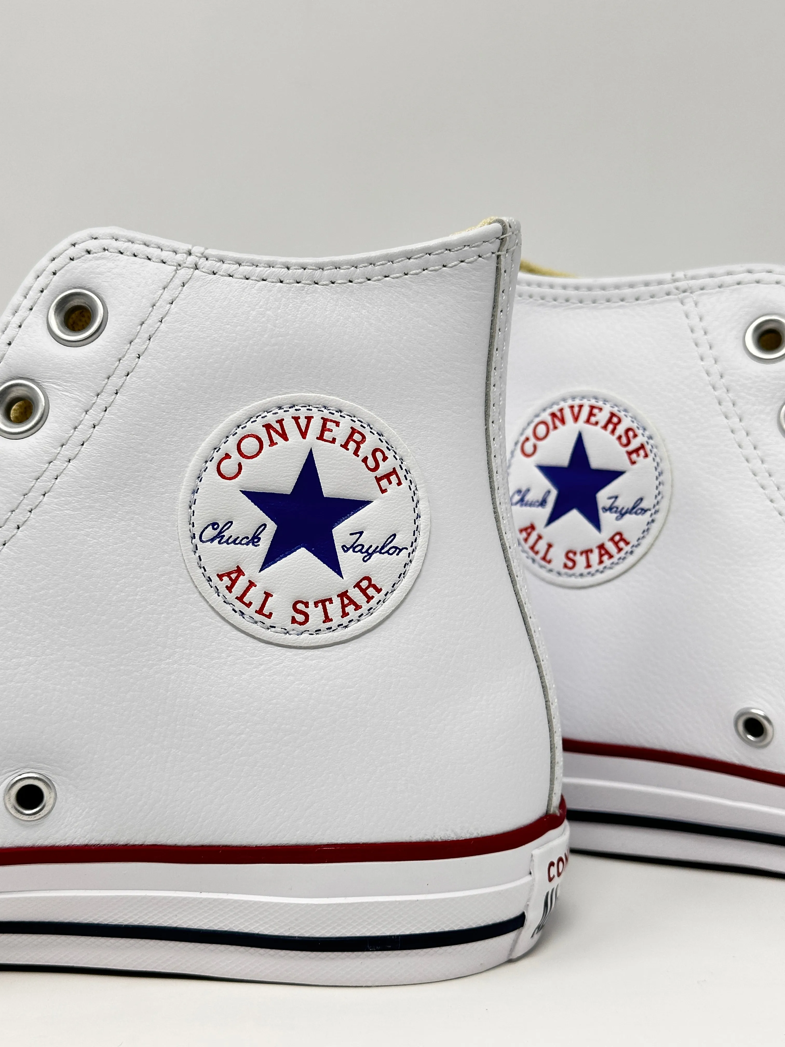 Converse - New Chuck Taylor All White 8.5 Women / 6.5 Men