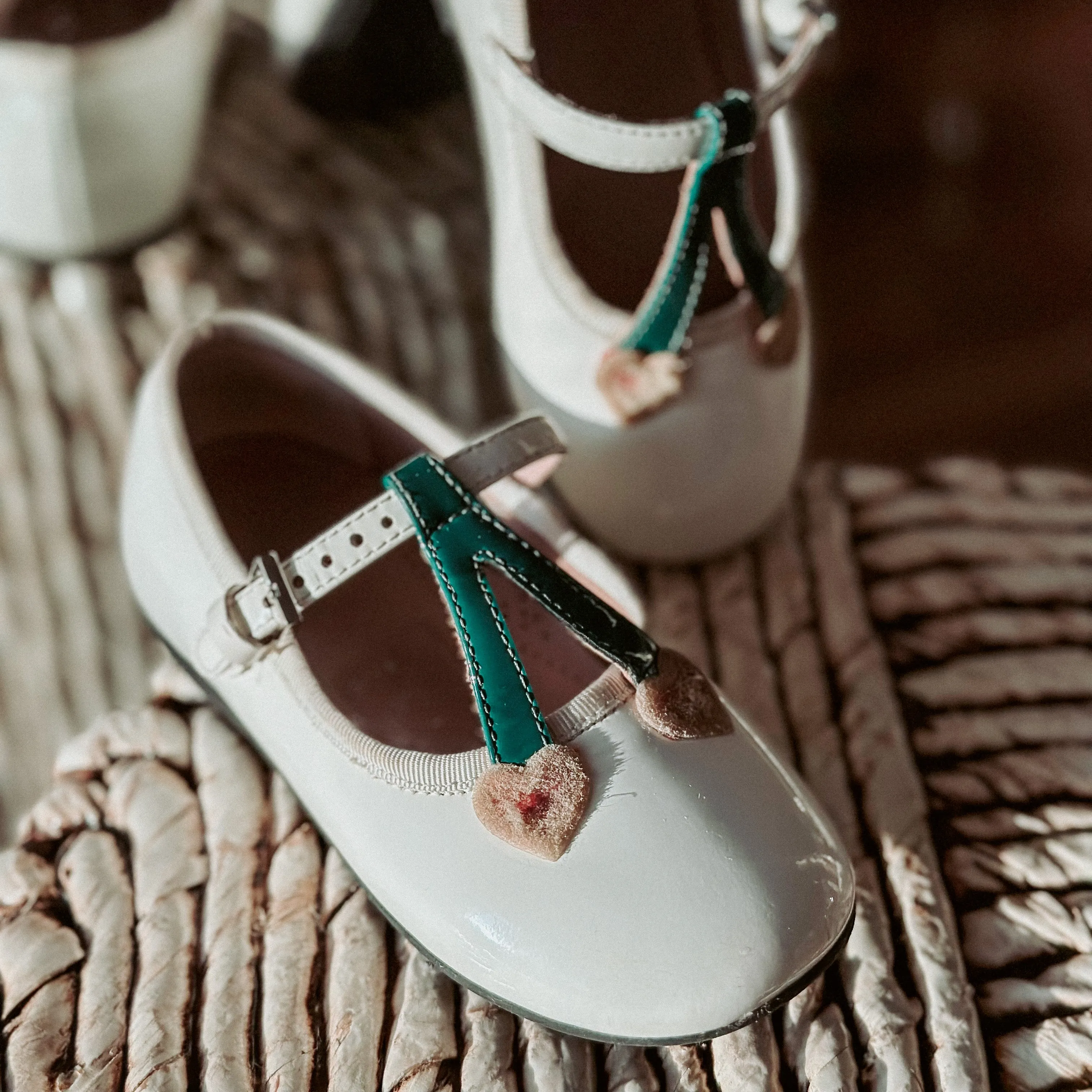 [EU22] GUCCI Baby Patent Leather Cherry Mary Janes