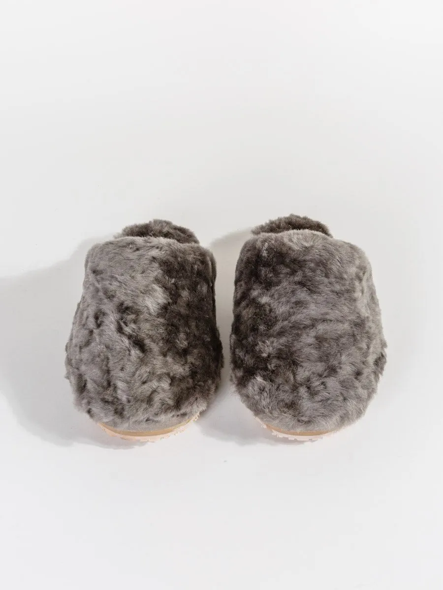 fur slipper - charcoal