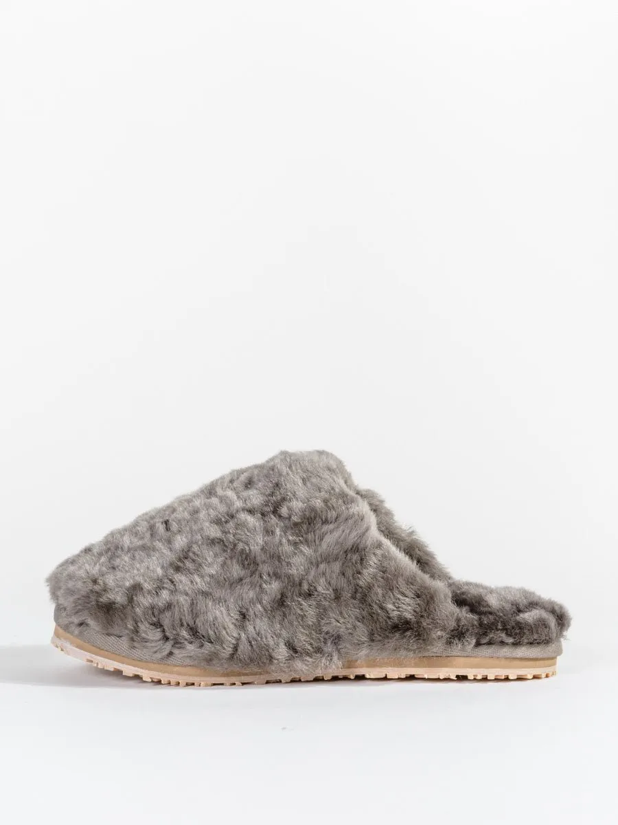 fur slipper - charcoal