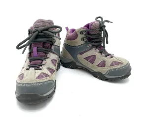 Hi-tec high tops - 11