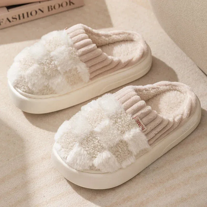 Luisa – Plaid Women’s Cozy Slippers