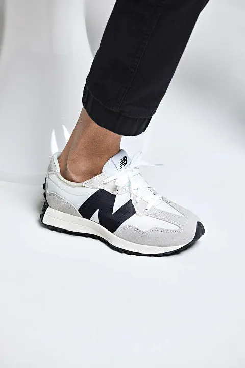 New Balance 327 Sneaker