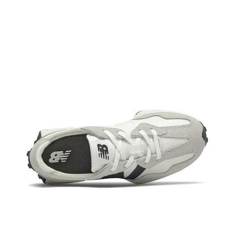 New Balance 327 Sneaker