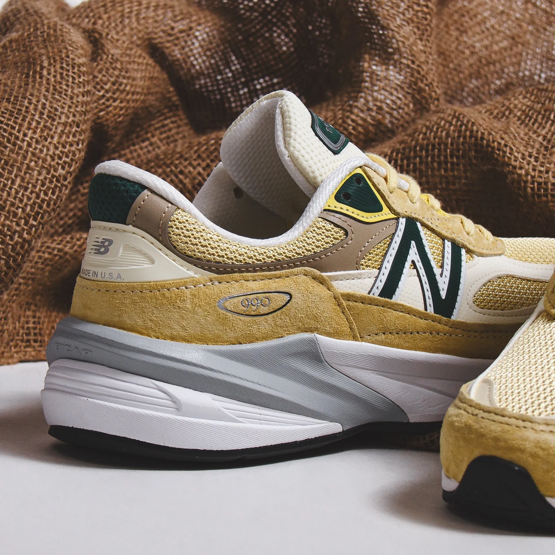 New Balance Unisex 990v6 Sulphur Made In USA U990TE6