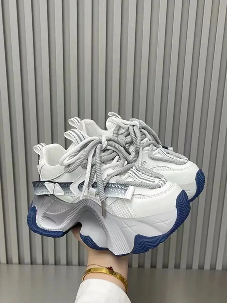 New Luxury Women's Sneakers Thick soled Tall Fashion Casual Shoes Anti slip and Durable Running Shoes Zapatos Para Hombres