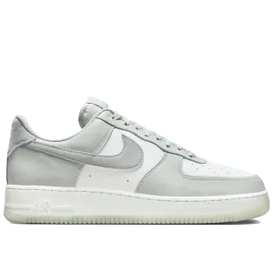 Nike Air Force 1 '07 LV8 Men's Shoes