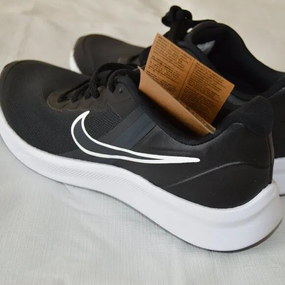 Nike Star Runner 3 (GS) Black Size 6Y (New)
