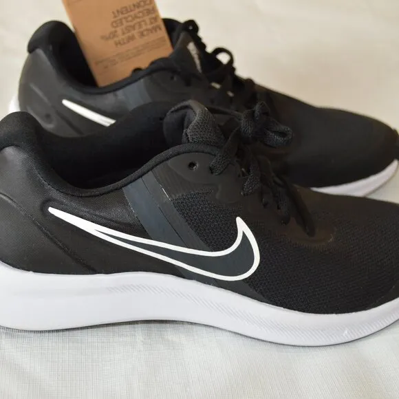 Nike Star Runner 3 (GS) Black Size 6Y (New)