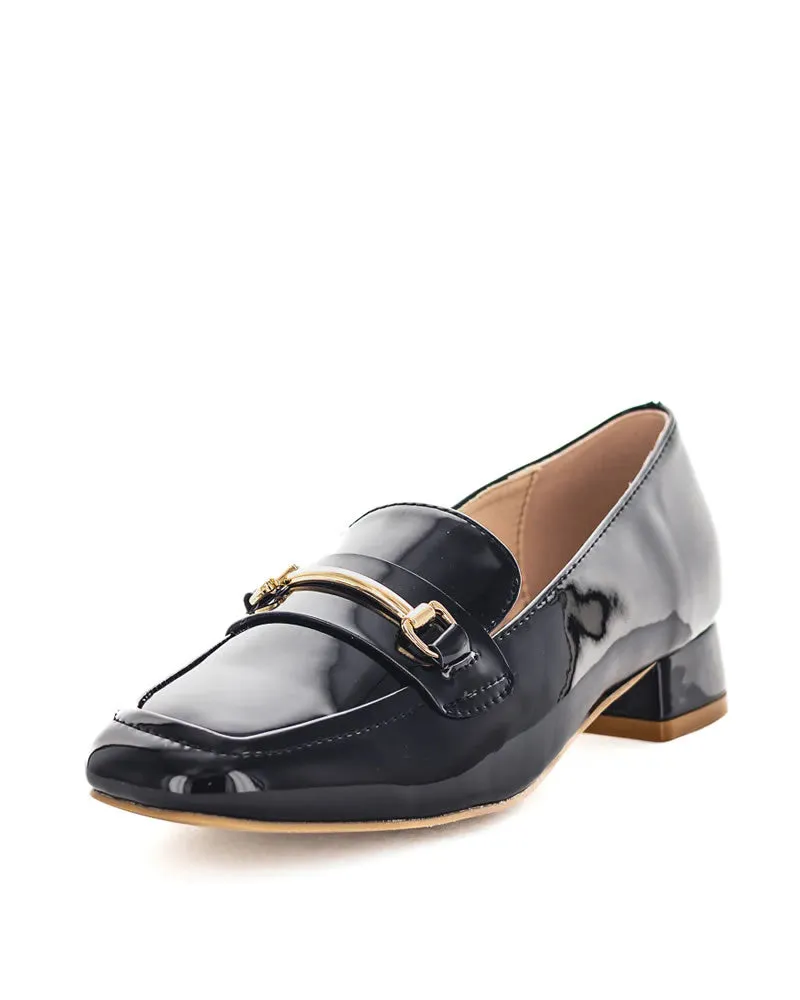 Wilde Shoes Serra Patent Low Heel Loafers