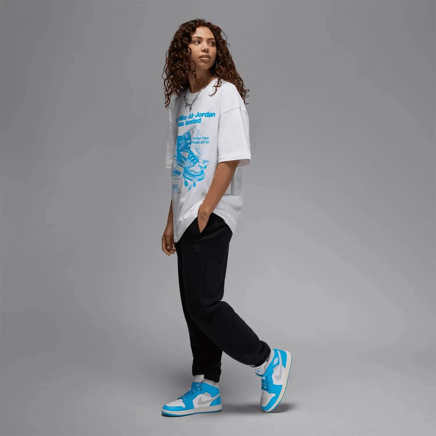 Women's Air Jordan 1 Mid "Dark Powder Blue"