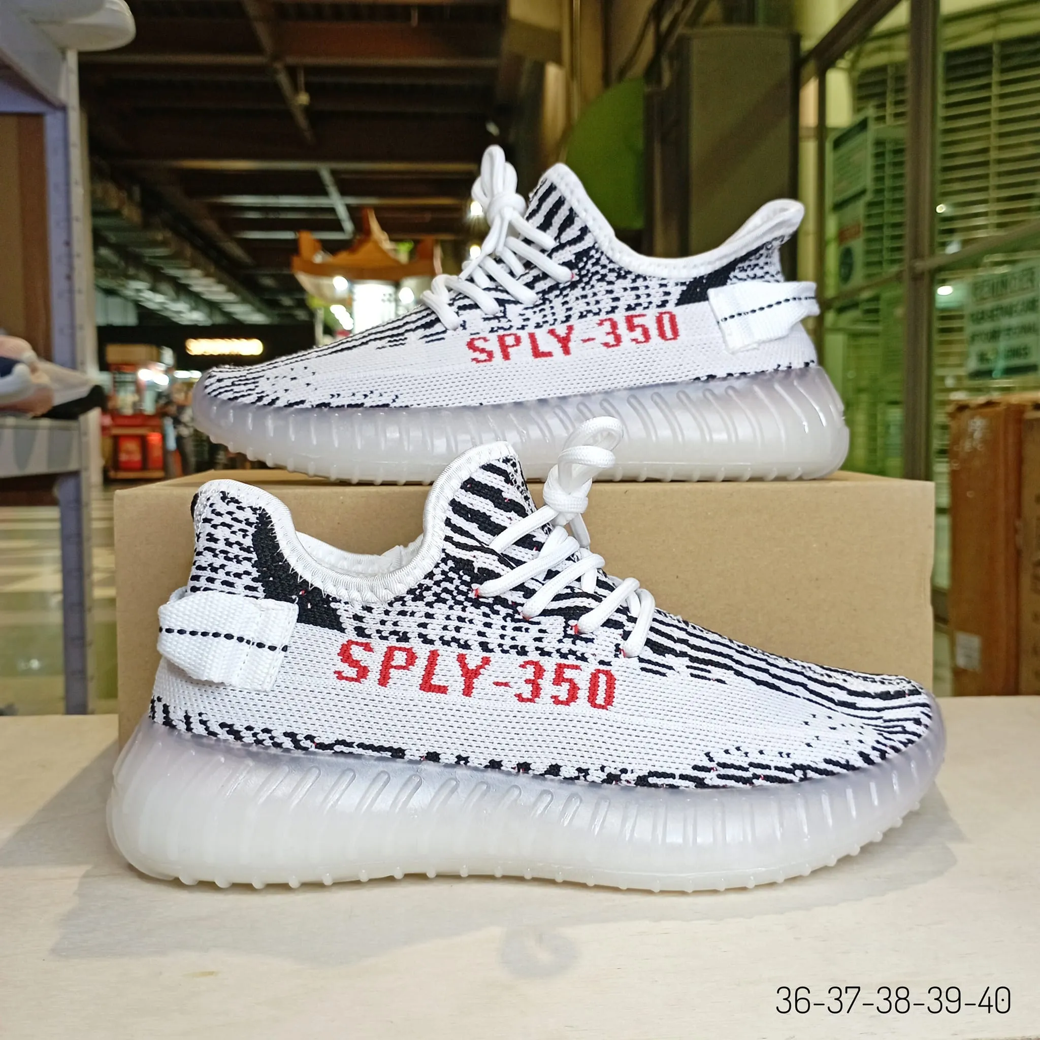 Women's Sneakers