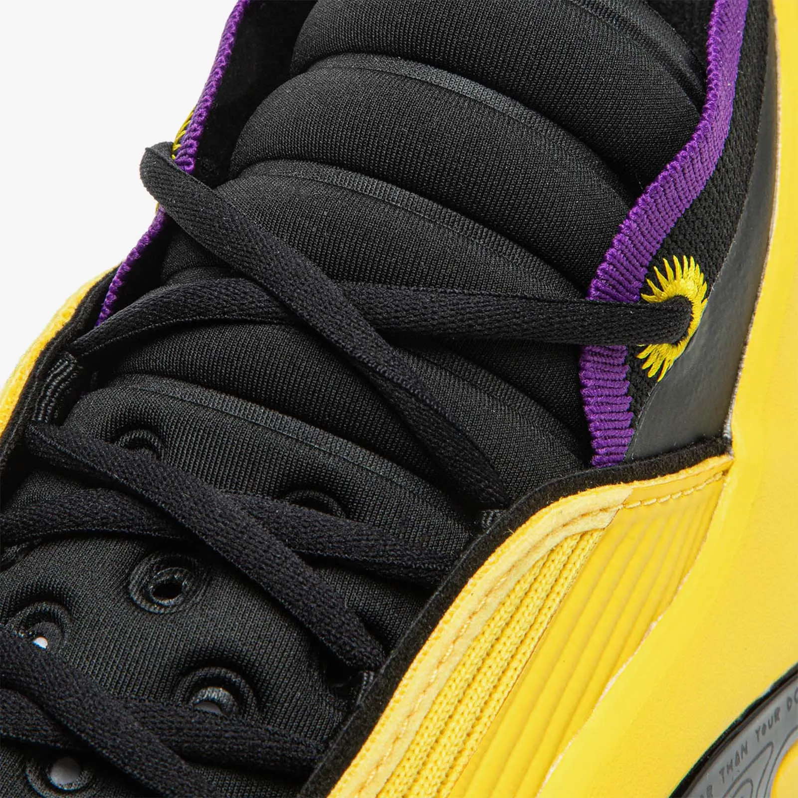 WOW 11 - 'Purple & Gold'